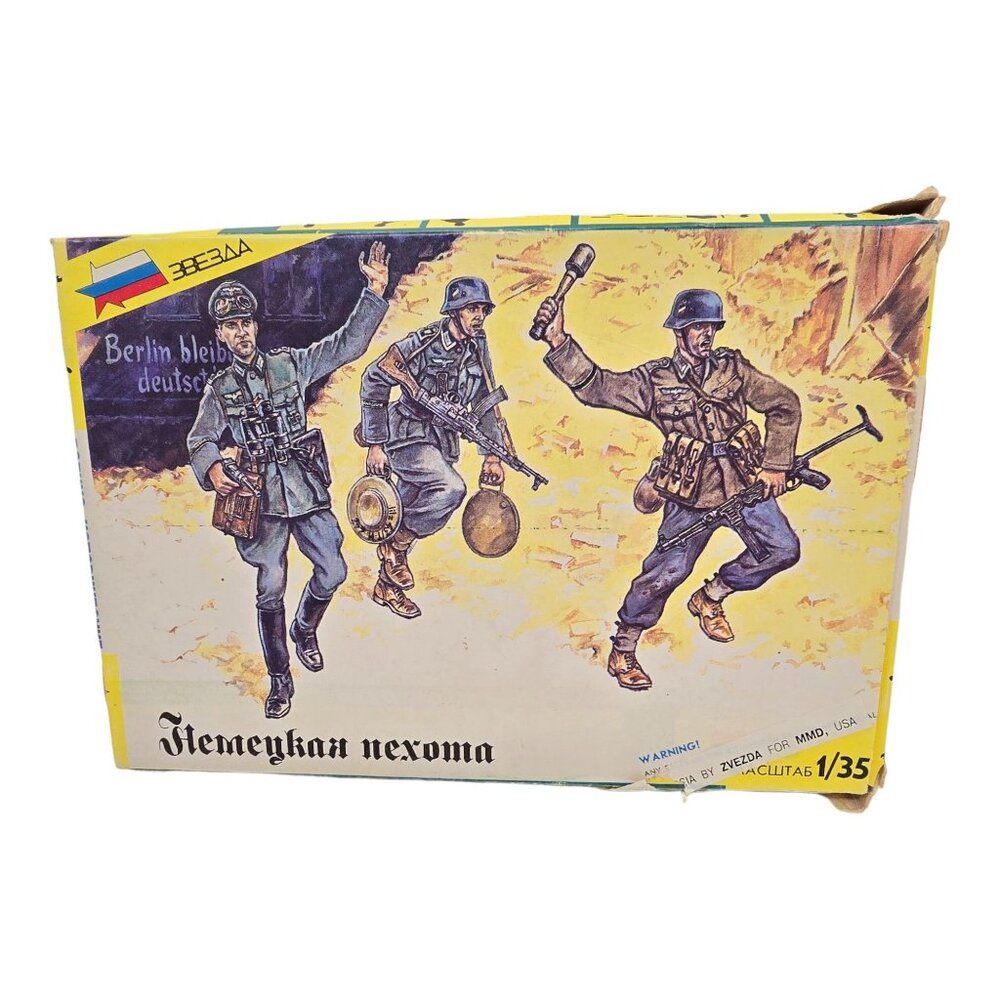 Zvezda 1/35 Scale German Infantry‎ Model Kit Military Soldier Miniatures 3512